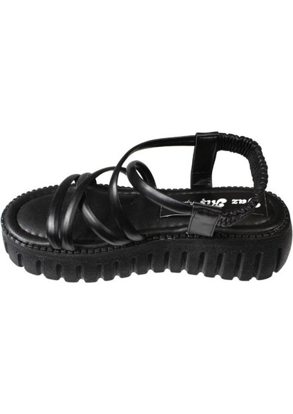 Yazkış Kadın Siyah Beyaz Üzeri Bant Atkılı 5cm Kalın Taban Arkası Lastikli Sandalet modelleri