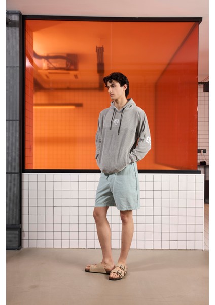 Kapüşonlu Baskı Detaylı Kadife Erkek Sweatshirt fiyatları
