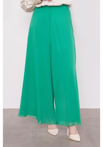 Zümrüt Geniş Paçalı Şifon Pantolon