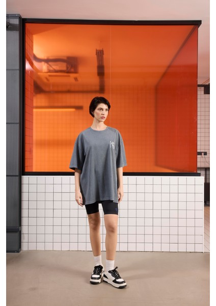 Bisiklet Yaka Arkası Enjeksiyon Baskı %100 Pamuk Oversize Erkek T-Shirt