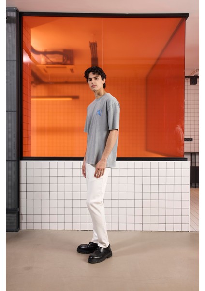 Bisiklet Yaka Arkası Enjeksiyon Baskı %100 Pamuk Oversize Erkek T-Shirt modelleri