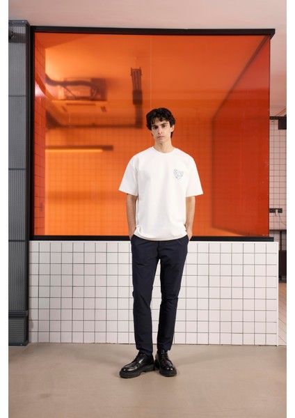 Bisiklet Yaka Göğüs ve Sırt Baskılı Erkek T-shirt