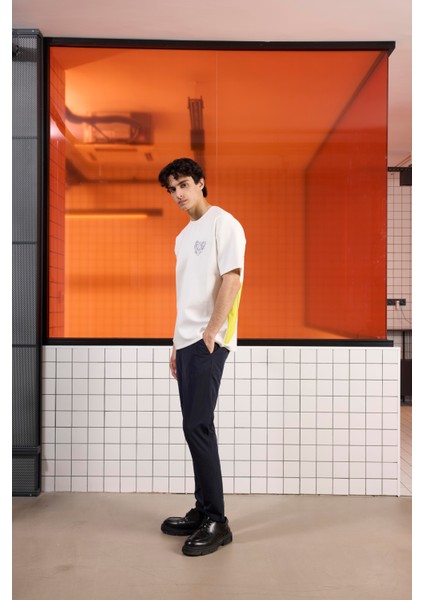 Bisiklet Yaka Göğüs ve Sırt Baskılı Erkek T-shirt modelleri