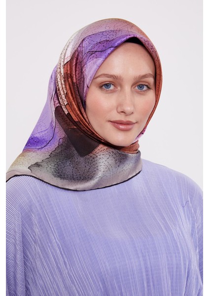 Bej Kesik Çiçek Desen Twill Ipek Eşarp fırsatları