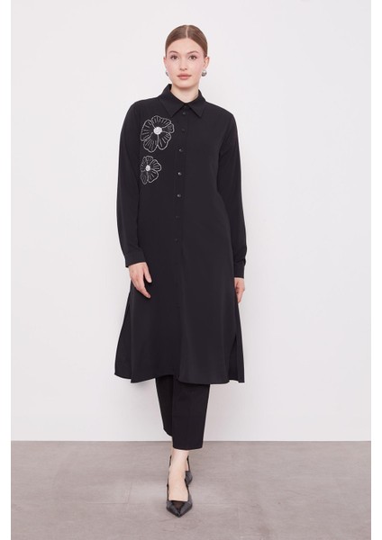 Siyah Taş Çiçek Desen Baskılı Tunik
