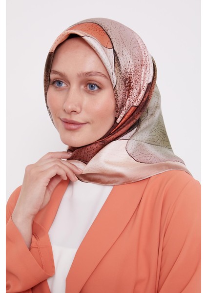 Pudra Kesik Çiçek Desen Twill Ipek Eşarp fiyatları