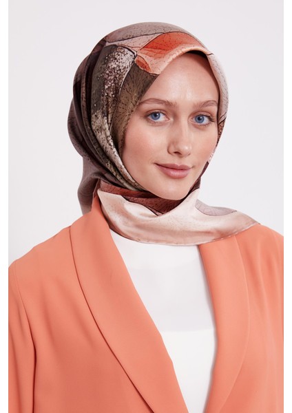 Pudra Kesik Çiçek Desen Twill Ipek Eşarp fırsatları