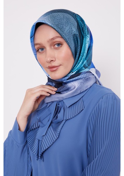 Bebe Mavisi Kesik Çiçek Desen Twill Ipek Eşarp fiyatları