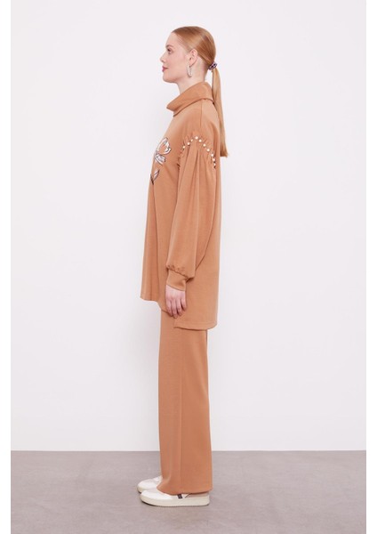 Karamel Inci Kol Detaylı Spor Takım modelleri