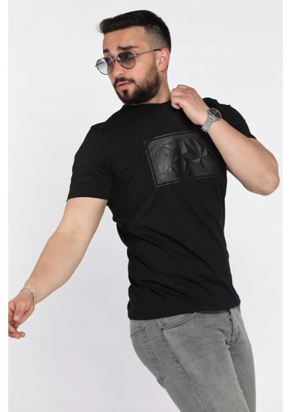 Erkek Bisiklet Yaka Baskılı Tişört P-00016830