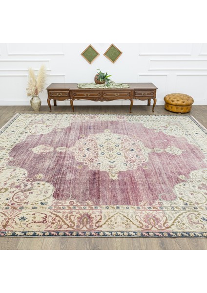 Iynem Madalyon Desenli El Dokuma Halı 266X350 cm fiyatları