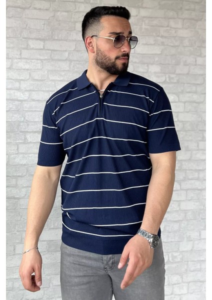 Erkek Polo Yaka Yarım Fermuarlı Çizgi Desenli Triko Tişört P-00016876