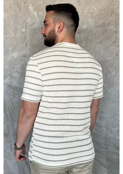 Bisiklet Yaka Çizgi Desenli Erkek Tişört P-00016828 modelleri