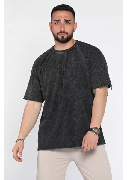 Erkek Bisiklet Yaka Yıkama Desenli Püsküllü Oversize Tişört P-00016197