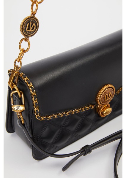 Siyah Burma Kilit Detay Omuz Çantası modelleri