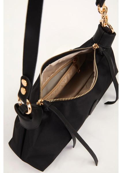 Siyah Baget Saten Çanta fırsatları