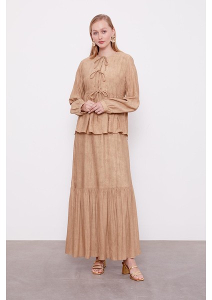Camel Fiyonk Detaylı Ceketli Elbise
