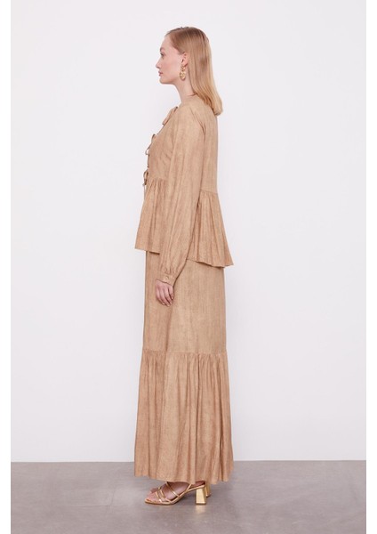 Camel Fiyonk Detaylı Ceketli Elbise