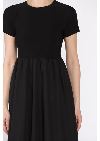 Kadın Bisiklet Yaka Garnili Kısa Kol Elbise P-00017010 fırsatları