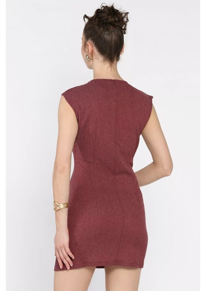 Kadın Sıfır Kol Sırt Fermuarlı Pensli Elbise P-00016995 modelleri