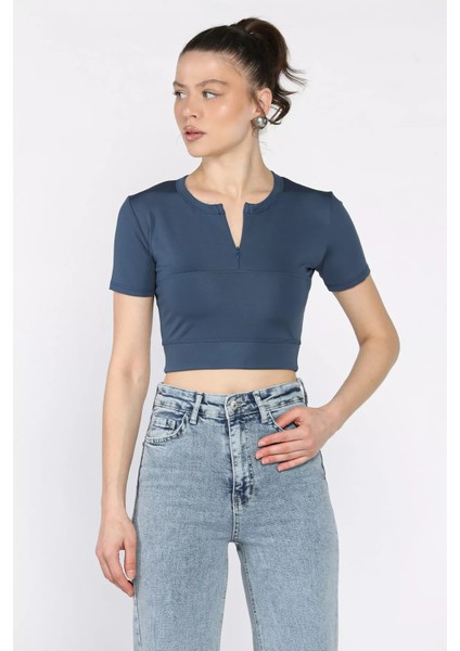 Kadın Ön Fermuarlı Modal Kumaş Crop Top Bluz P-00016944