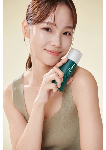 Kore Vegan Gözenek Arındırıcı – Selvi Özlü, Sebum Dengeleyici Yüz Temizleme Jeli | Exosome + Niacinamide + Shea 100ml