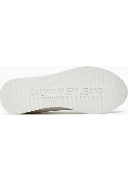 Retro Runner Low Top Sneakers fırsatları