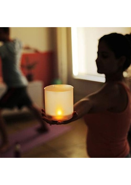 Luci Mum: Güneş Enerjili Şişirilebilir Işık