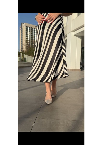 Zebra Desenli Saten Etek