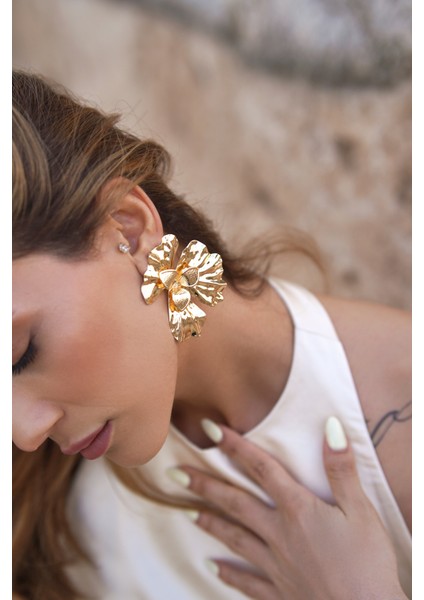 Gold Çiçek Küpe