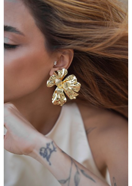 Gold Çiçek Küpe