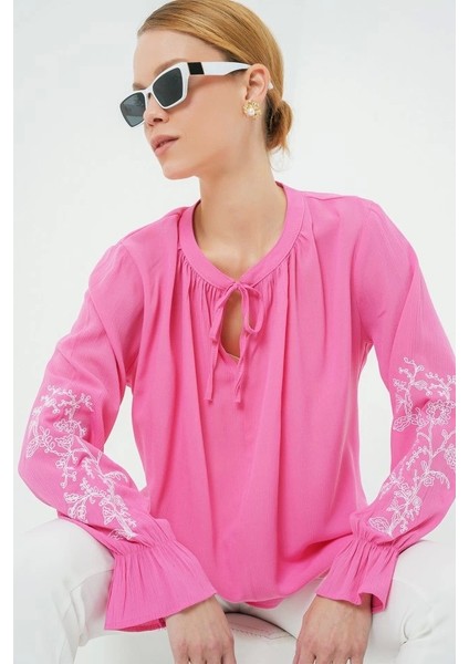 Nakışlı Örme Bluz 941 - Pembe