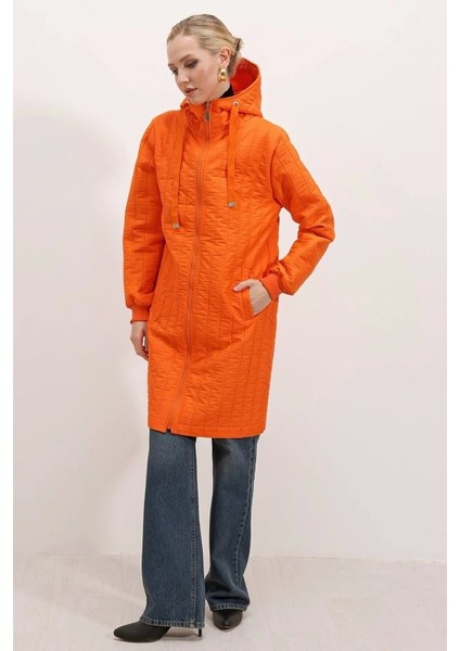 5138 Kapitone Uzun Mont - Oranje