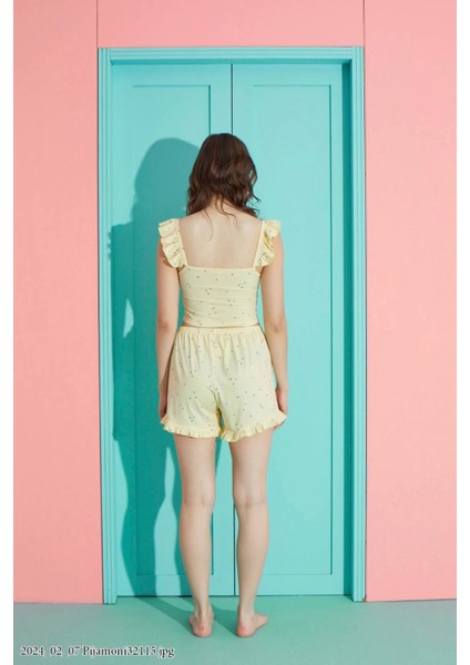 Kadın Askısı Fırfır Detaylı Şortlu Sarı Pijama Takımı - 7710