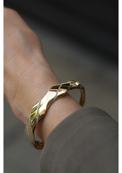 14 Ayar Altın Taş Detaylı Kalın Su Dalgası Kelepçe fırsatları