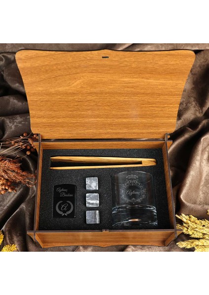 Ahşap Kutulu Vintage Tasarımlı Kişiye Özel Çakmak & Maşa & Taşlı Viski Kadehi Seti