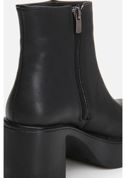 Siyah Kadın Topuklu Bot indirimleri