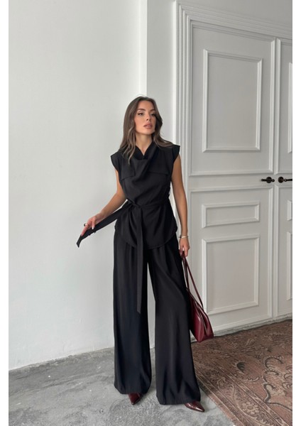 Tencel Modal Kolsuz Bluz Kapalı Cep Detaylı Dökümlü - Pantolon Takım - Siyah