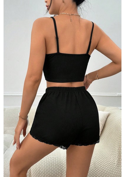Kadın Siyah Alt ve Üst Dantel Detaylı Fiyonklu Şortlu Gecelik Takımı fiyatları