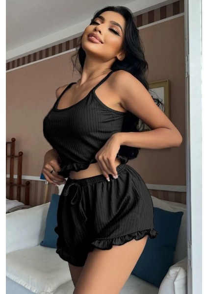 Siyah Mini Arkası Çapraz Ipli Şortlu Pijamatakımı