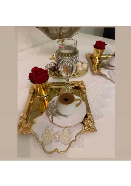 Paslanmaz Gold Gül Detaylı Kahve Pasta Sunum Tepsisi 6lı
