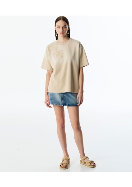 Nakışlı Oversıze T-Shırt TS1250070238003 fırsatları