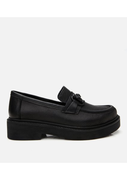 01AYH306690A100 KADIN Deri Siyah Tokalı Klasik Loafer