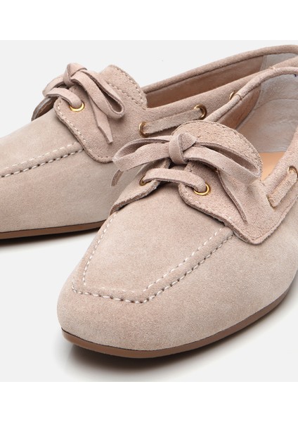 01AYH310890A310 KADIN Süet Deri Bej Bağcıklı Günlük Loafer modelleri