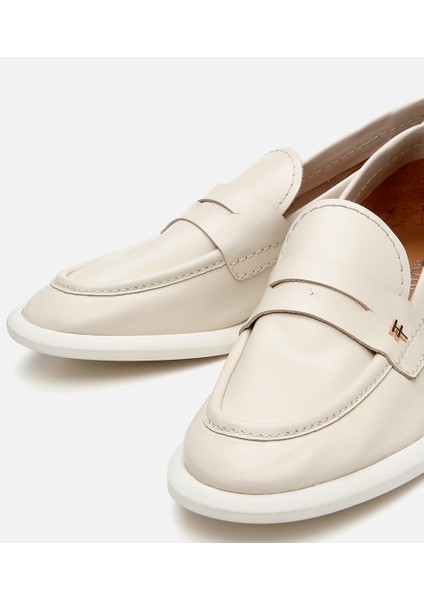 01AYH306190A400 KADIN Deri Ekru Esnek Tabanlı Klasik Loafer