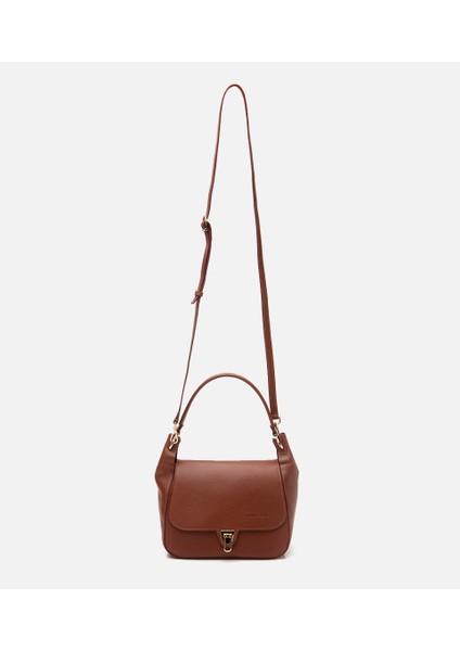 03CAH309410A370 KADIN Deri Taba Kilit Detaylı Omuz Çantası fiyatları