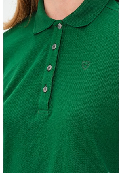kadın Regular Fit Polo Yaka T-Shirt indirimleri