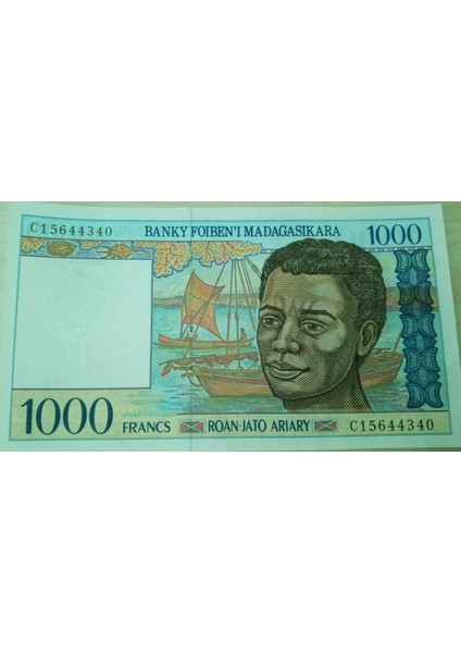 Madagskar 1000 Francs C15644340 Çil