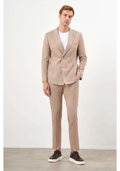Erkek Kremrengi Keten Trend Kruvaze Slim Fit Sivri Yaka Takım Elbise