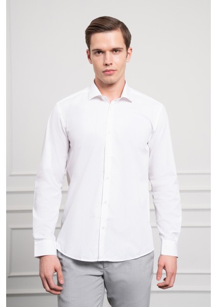 Erkek Beyaz Pamuk Trend Slim Fit Dar Kesim Italyan Yaka Gömlek modelleri